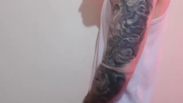 Snapshot of Kenner_fox77 chatting on 14, 2, 2025 Kenner fox77 online show from 14, 2, 2025