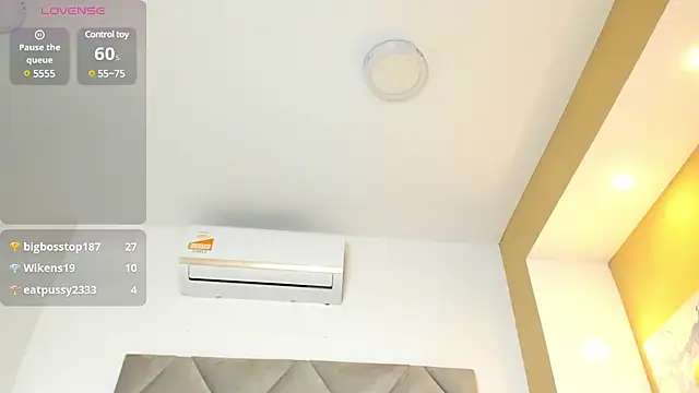 Adelehottman online show from 19, 2, 2025