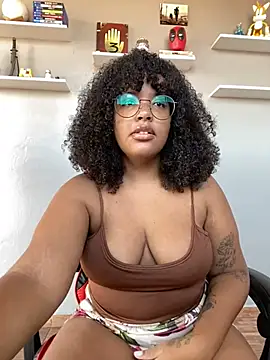 Snapshot of 99_Lilith chatting on 22, 1, 2025 99 Lilith online show from 22, 1, 2025