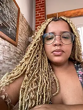 Snapshot of 99_Lilith chatting on 28, 1, 2025 99 Lilith online show from 28, 1, 2025
