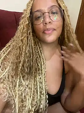 Snapshot of 99_Lilith chatting on 16, 2, 2025 99 Lilith online show from 16, 2, 2025