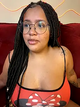 Snapshot of 99_Lilith chatting on 8, 9, 2025 99 Lilith online show from 8, 9, 2025