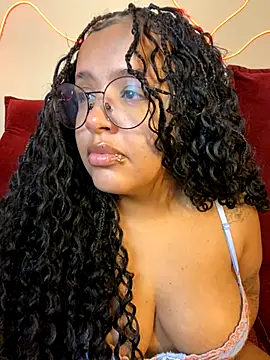 Snapshot of 99_Lilith chatting on 22, 9, 2025 99 Lilith online show from 22, 9, 2025