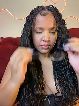 Snapshot of 99_Lilith chatting on 16, 10, 2025 99 Lilith online show from 16, 10, 2025
