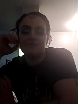 Snapshot of TiahhMarie chatting on 5, 1, 2026 TiahhMarie online show from 5, 1, 2026