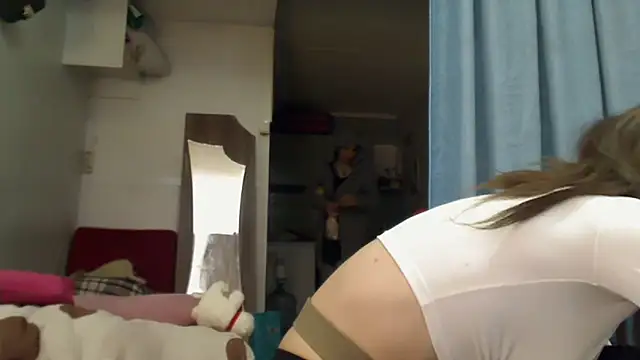 VanillaSeXy online show from 4, 3, 2026