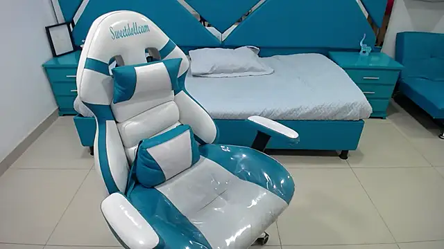 Snapshot of _Miaaleon chatting on 26, 2, 2025 Miaaleon online show from 26, 2, 2025