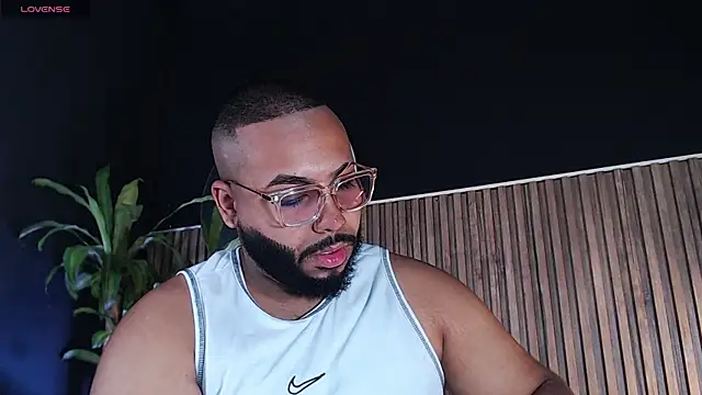 DilanJonnes  online show from 31, 12, 2024