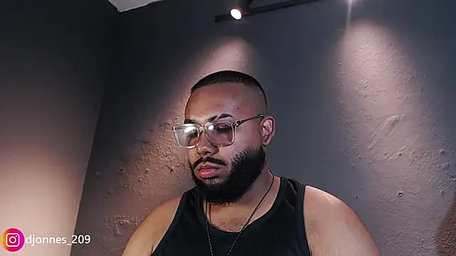 DilanJonnes  online show from 12, 3, 2026