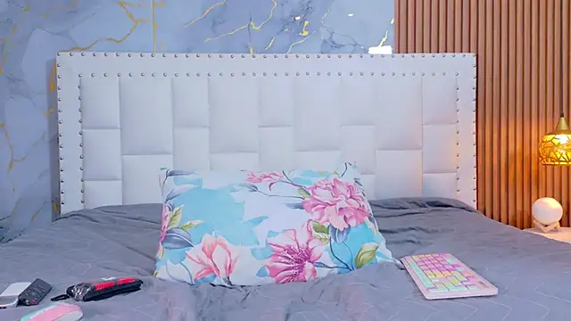 indianschoolgirl online show from 4, 12, 2025