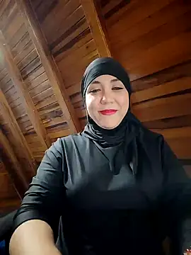 Snapshot of AmbarBurhan chatting on 11, 2, 2025 AmbarBurhan online show from 11, 2, 2025