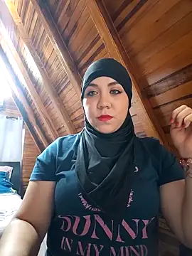 Snapshot of AmbarBurhan chatting on 18, 2, 2025 AmbarBurhan online show from 18, 2, 2025