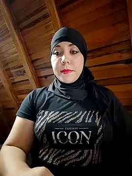 Snapshot of AmbarBurhan chatting on 22, 2, 2025 AmbarBurhan online show from 22, 2, 2025