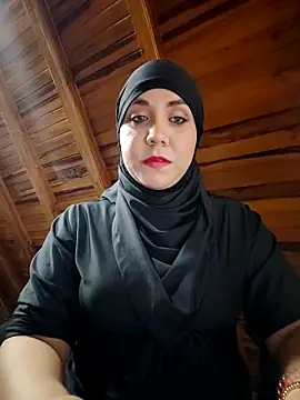 Snapshot of AmbarBurhan chatting on 5, 3, 2025 AmbarBurhan online show from 5, 3, 2025