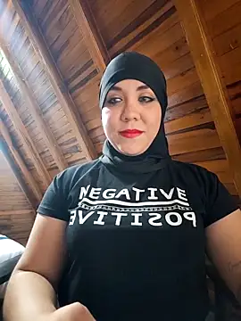 Snapshot of AmbarBurhan chatting on 7, 3, 2025 AmbarBurhan online show from 7, 3, 2025