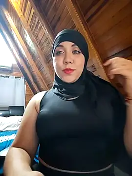 Snapshot of AmbarBurhan chatting on 12, 3, 2025 AmbarBurhan online show from 12, 3, 2025