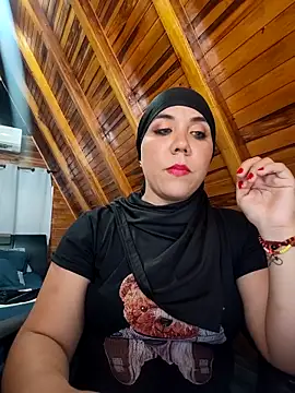 Snapshot of AmbarBurhan chatting on 11, 9, 2025 AmbarBurhan online show from 11, 9, 2025