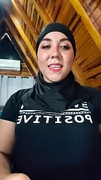 Snapshot of AmbarBurhan chatting on 23, 9, 2025 AmbarBurhan online show from 23, 9, 2025