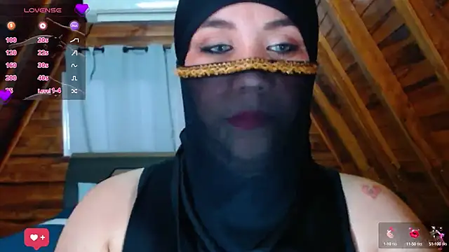 Snapshot of AmbarBurhan chatting on 10, 10, 2025 AmbarBurhan online show from 10, 10, 2025