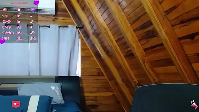 Snapshot of AmbarBurhan chatting on 17, 10, 2025 AmbarBurhan online show from 17, 10, 2025