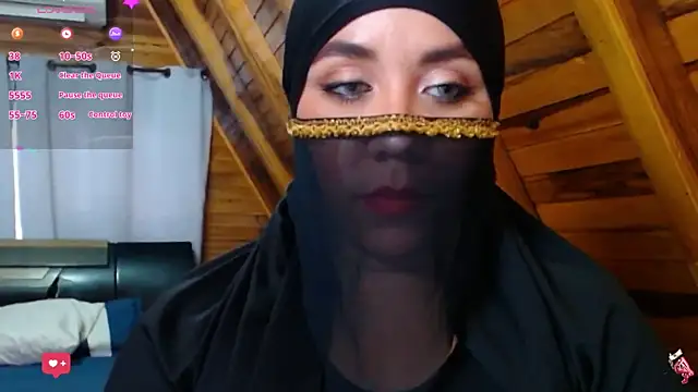 Snapshot of AmbarBurhan chatting on 4, 11, 2025 AmbarBurhan online show from 4, 11, 2025