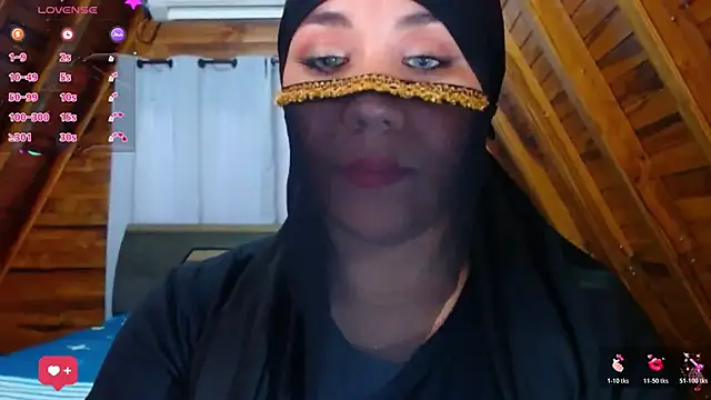 Snapshot of AmbarBurhan chatting on 20, 11, 2025 AmbarBurhan online show from 20, 11, 2025