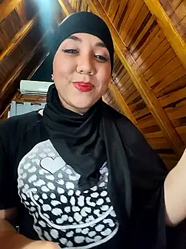 Snapshot of AmbarBurhan chatting on 7, 1, 2026 AmbarBurhan online show from 7, 1, 2026