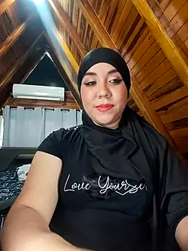 Snapshot of AmbarBurhan chatting on 8, 1, 2026 AmbarBurhan online show from 8, 1, 2026