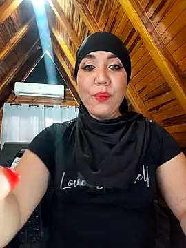 Snapshot of AmbarBurhan chatting on 14, 1, 2026 AmbarBurhan online show from 14, 1, 2026