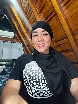 Snapshot of AmbarBurhan chatting on 17, 1, 2026 AmbarBurhan online show from 17, 1, 2026