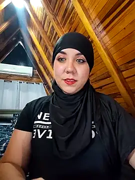 Snapshot of AmbarBurhan chatting on 9, 2, 2026 AmbarBurhan online show from 9, 2, 2026