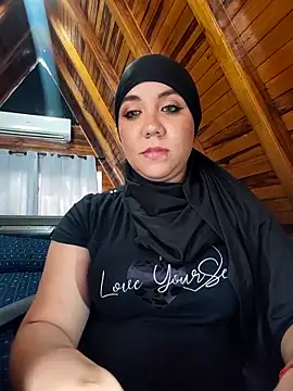 Snapshot of AmbarBurhan chatting on 28, 2, 2026 AmbarBurhan online show from 28, 2, 2026