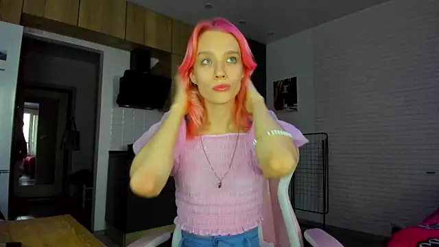  Alice Kitty online show from 14, 4, 2026