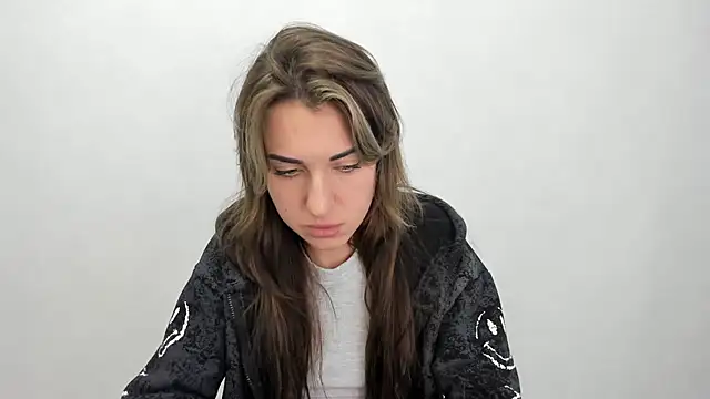 Snapshot of Summmmersky chatting on 29, 1, 2025 Summmmersky online show from 29, 1, 2025