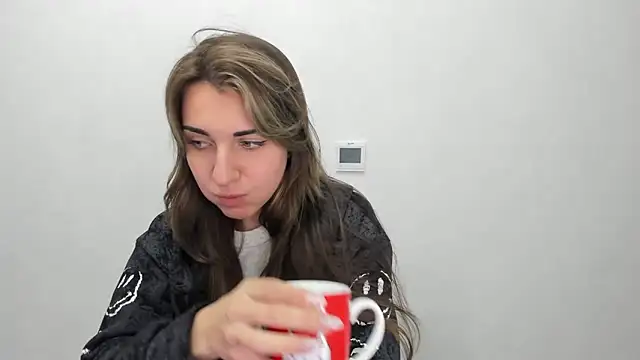 Snapshot of Summmmersky chatting on 29, 1, 2025 Summmmersky online show from 29, 1, 2025