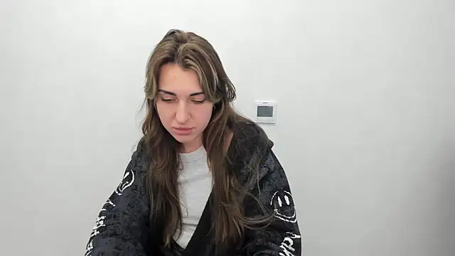 Snapshot of Summmmersky chatting on 31, 1, 2025 Summmmersky online show from 31, 1, 2025