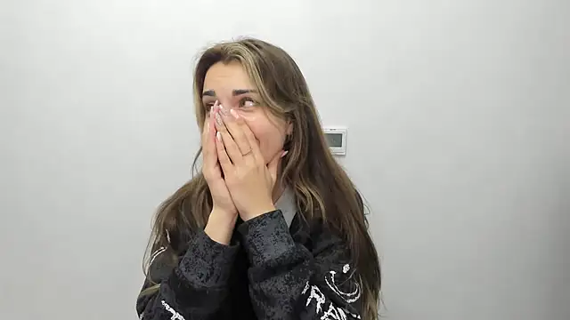 Snapshot of Summmmersky chatting on 31, 1, 2025 Summmmersky online show from 31, 1, 2025