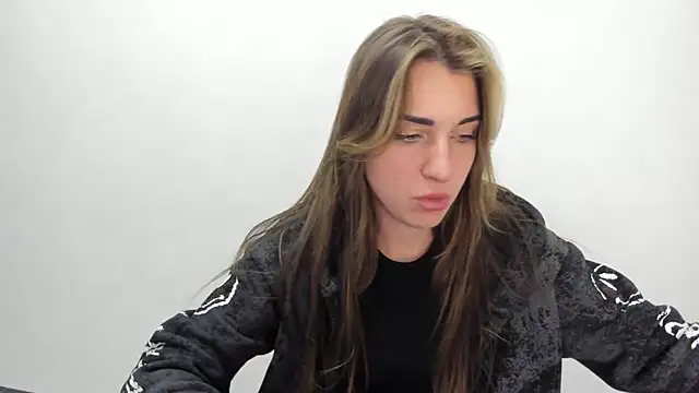 Snapshot of Summmmersky chatting on 9, 2, 2025 Summmmersky online show from 9, 2, 2025