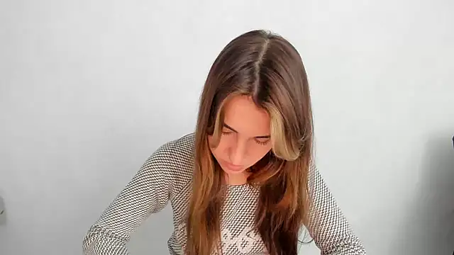 Snapshot of Summmmersky chatting on 11, 2, 2025 Summmmersky online show from 11, 2, 2025