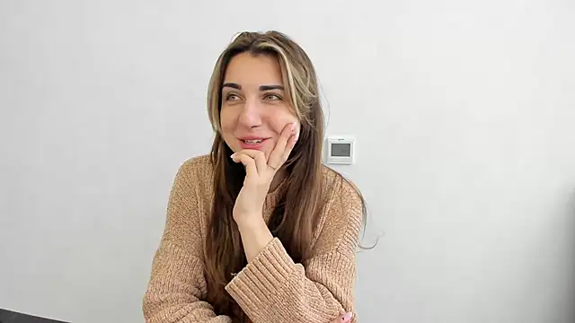 Snapshot of Summmmersky chatting on 17, 2, 2025 Summmmersky online show from 17, 2, 2025