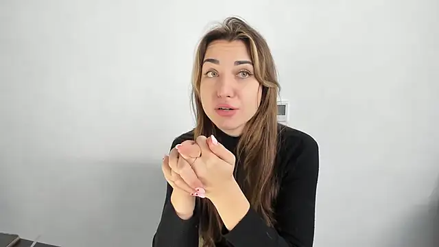 Snapshot of Summmmersky chatting on 21, 2, 2025 Summmmersky online show from 21, 2, 2025