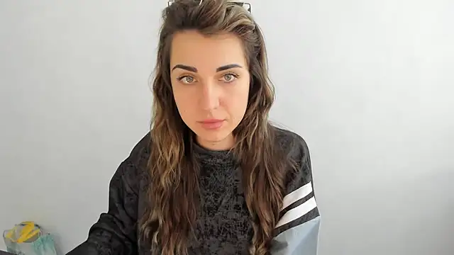 Snapshot of Summmmersky chatting on 7, 3, 2025 Summmmersky online show from 7, 3, 2025