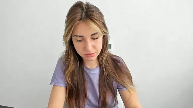 Snapshot of Summmmersky chatting on 17, 3, 2025 Summmmersky online show from 17, 3, 2025