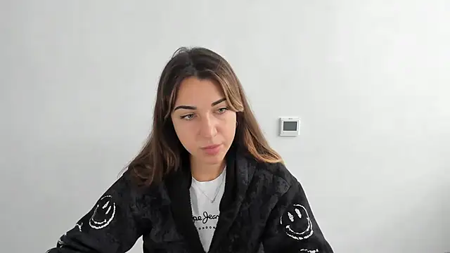 Snapshot of Summmmersky chatting on 11, 11, 2025 Summmmersky online show from 11, 11, 2025