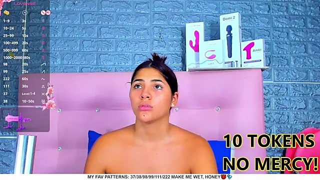Snapshot of AriannaLewiis chatting on 27, 1, 2025 AriannaLewiis online show from 27, 1, 2025