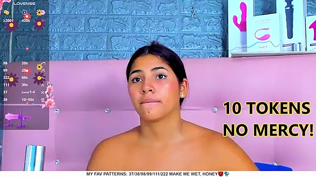 Snapshot of AriannaLewiis chatting on 30, 1, 2025 AriannaLewiis online show from 30, 1, 2025