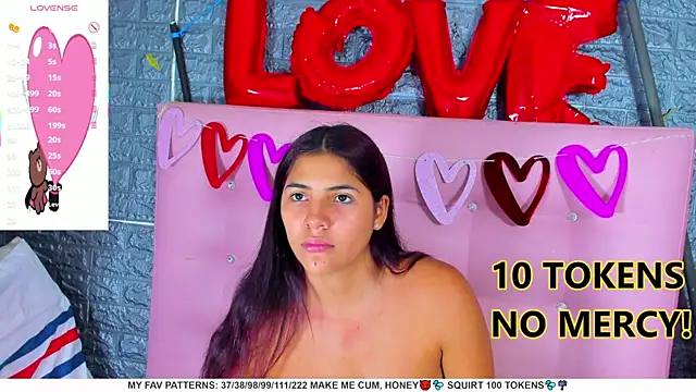 Snapshot of AriannaLewiis chatting on 15, 2, 2025 AriannaLewiis online show from 15, 2, 2025