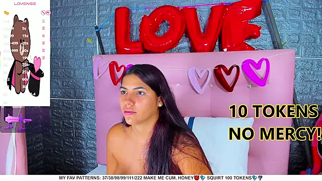 Snapshot of AriannaLewiis chatting on 17, 2, 2025 AriannaLewiis online show from 17, 2, 2025