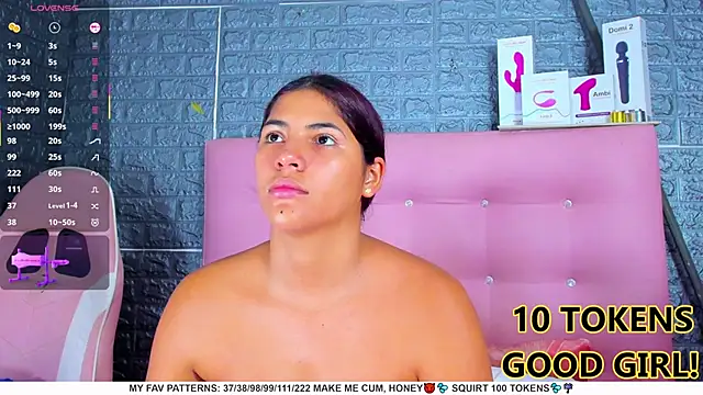 Snapshot of AriannaLewiis chatting on 24, 2, 2025 AriannaLewiis online show from 24, 2, 2025