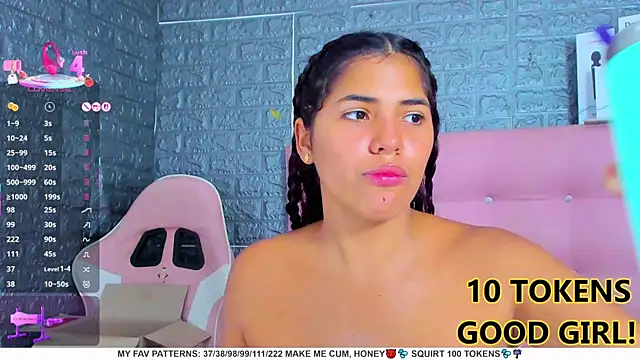 Snapshot of AriannaLewiis chatting on 6, 3, 2025 AriannaLewiis online show from 6, 3, 2025